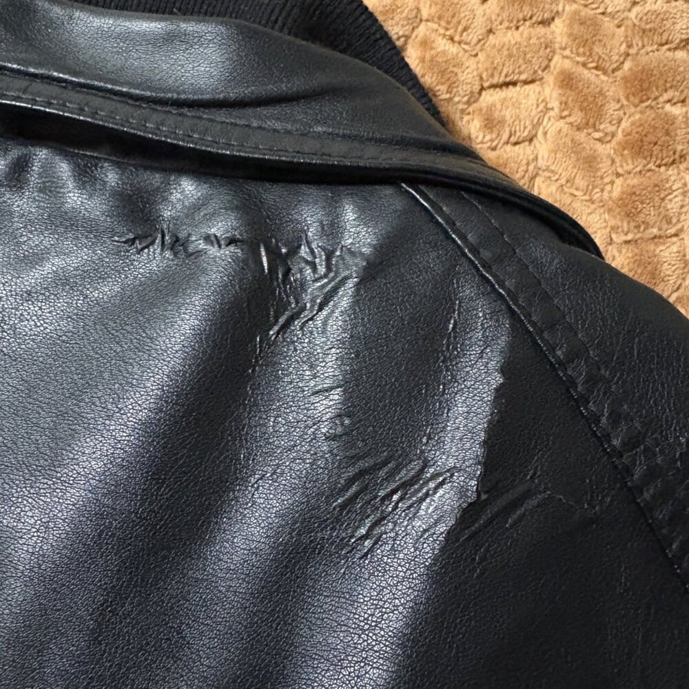Calvin Klein Black Faux Leather Mens Bomber Jacket Zipper Pockets XL - Picture 6 of 10